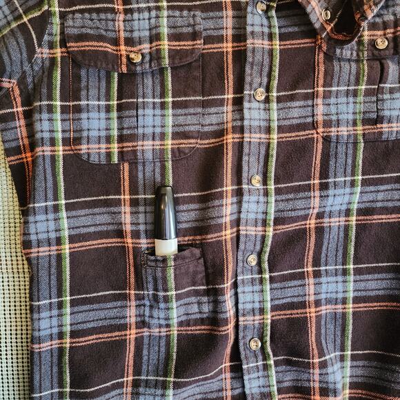 Matix  Flannel Shirt Men's S, Black Multicolor, Front Stash Pocket - Picture 7 of 9